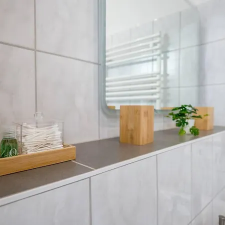 Arbio I Retro Near Hauptbahnhof