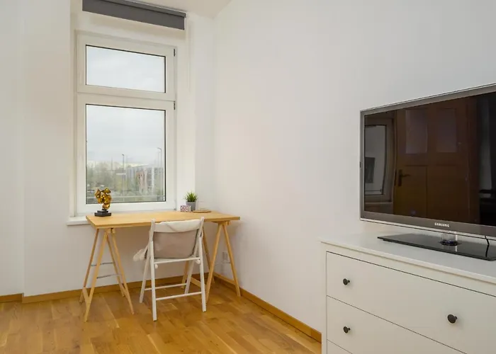 Arbio I Retro Near Hauptbahnhof *