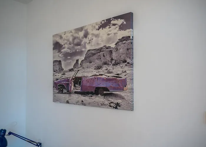 Arbio I Retro Near Hauptbahnhof *