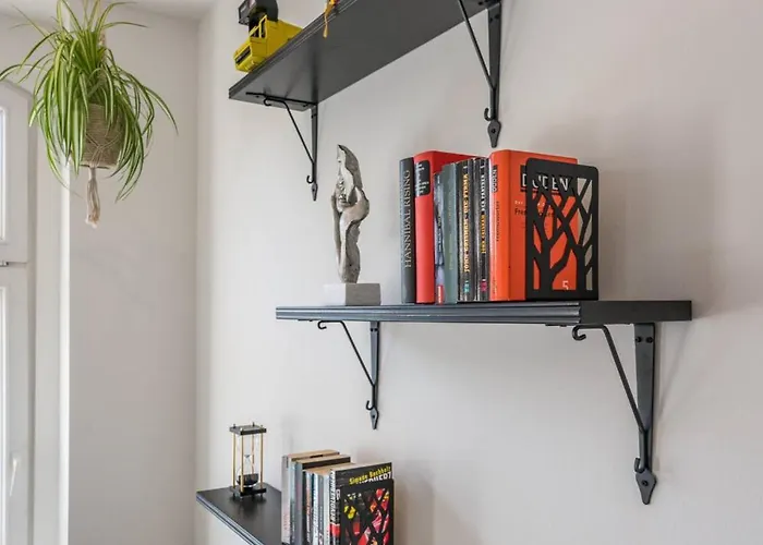 Arbio I Retro Near Hauptbahnhof *