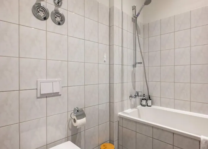 Arbio I Retro Near Hauptbahnhof Appartement *